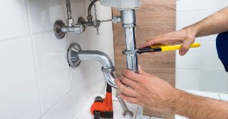 Сантехнические работы Железногорск цена 468 руб. Услуги сантехника